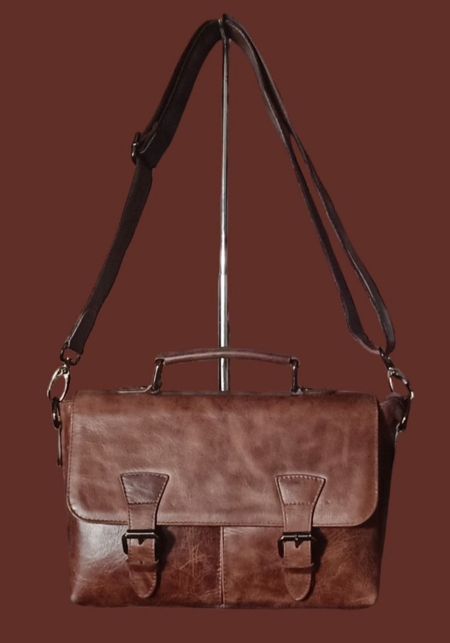 Dias Leather